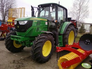 John Deere 6115M