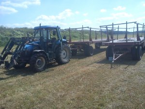 New Holland TD80D + dwie dłużyce transportowe