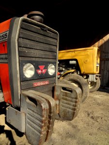 Massey Ferguson 255