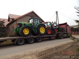 John Deere 6630