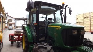 John Deere 5065e