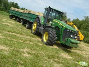 John Deere 8130 + 2x HL8011