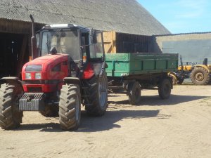 Belarus 1221.3 + przyczepa