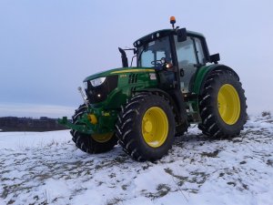 John Deere 6115M