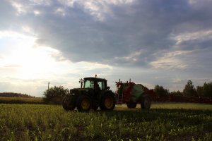 John Deere 6330 & Krukowiak Goliat Plus