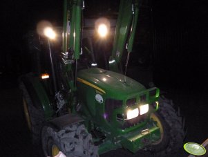 John Deere 5090R