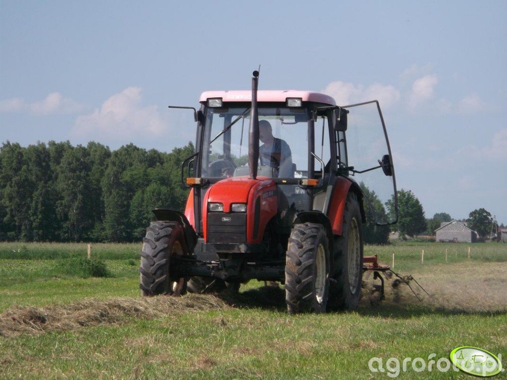 Foto ciągnik Zetor 6341 id:437134 - Galeria rolnicza agrofoto