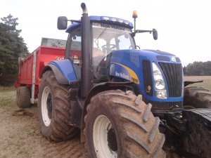 New Holland t8050 i Brochard Dragon 2000