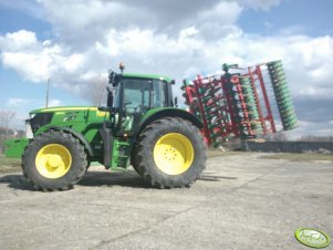 John Deere 6150M + brona talerzowa 4M