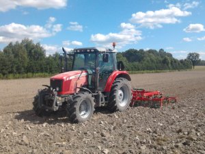 Massey Ferguson 5455 i Unia Kombi 4,2 BH