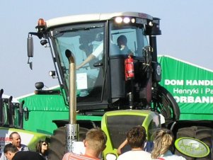 Claas Xerion