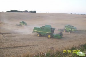 3x John Deere 2266