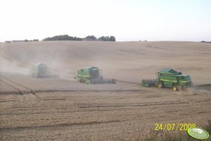 3x John Deere 2266