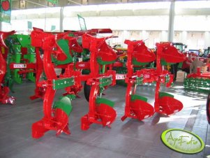 4 sibowy obracalny z zabezpieczenime NON-STOP