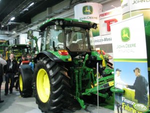 John Deere 5080