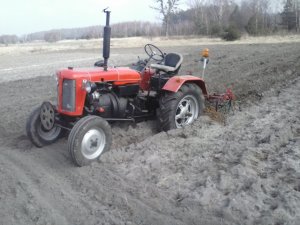 Zetor T-25k