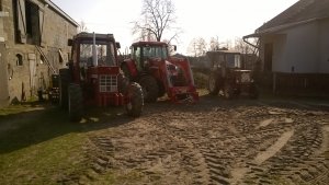 Case i Zetor i T&25