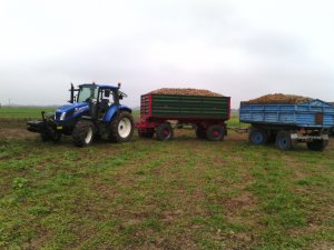 New Holland T5 105 + Kassbohrer