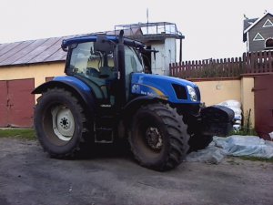 New Holland t6020 delta