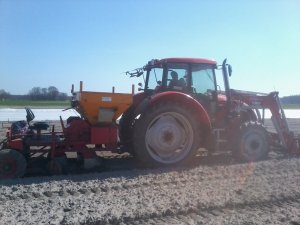Zetor Forterra 115 + tur TL260SLi + sadzarka do cebulowych 1.5m Cebeco