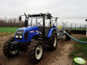 Farmtrac 80 4 WD i Joskin Modulo 8400ME