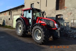 Valtra T213