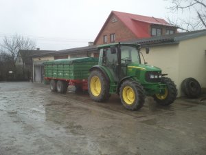 John Deere 5080m + Przyczepa Gomar