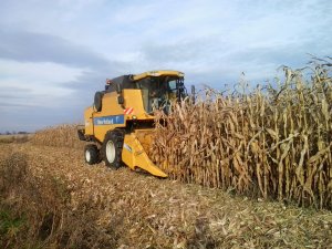 New Holland TC 5070