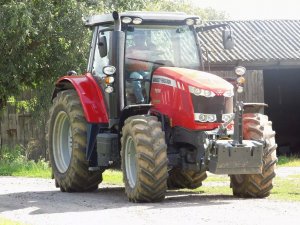 Massey Ferguson 7614 Dyna 4