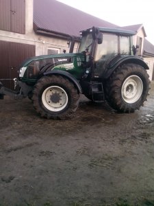 Valtra 153