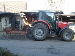 Massey Ferguson 5425