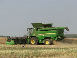 John Deere S 690i