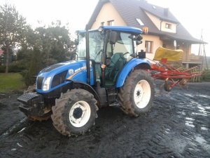 New Holland td5.75