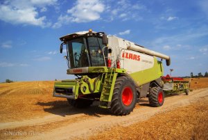 Claas Lexion 580 + V900