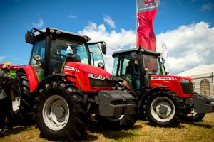 Massey Ferguson - Korbanek