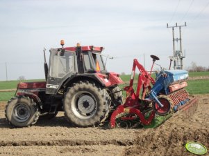 Case IH 844 XL + Agro Tom i Stegsted