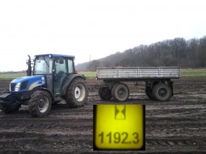 New Holland T4030 Deluxe i Autosan D-732