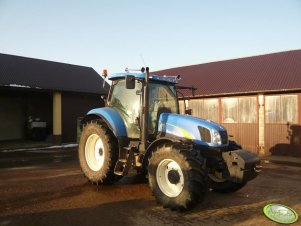 New Holland T6030 RC