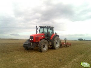 Massey Ferguson 8220