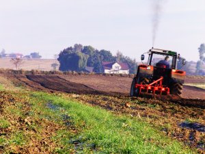 Zetor ZTS 12245 + Akpil MIX 40