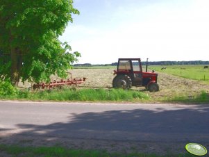 Massey Ferguson 255