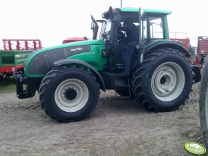 Valtra T151e