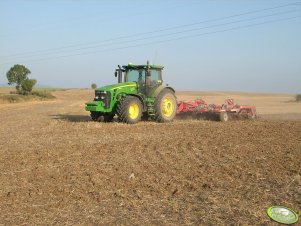 John Deere 8295 R + Horsch Tiger 6 LT