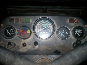 Zegary w Zetorze 7711