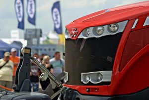 Massey Ferguson 8690