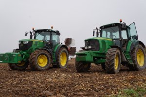 John Deere 6620 & John Deere 6170 R