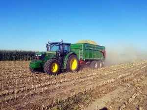 John Deere 6150R + Pronar T669