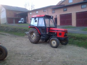 Zetor 7011