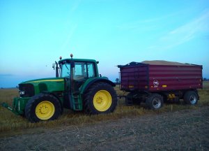 John Deere 6920 S & Wielton 12