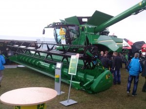 John Deere s680i